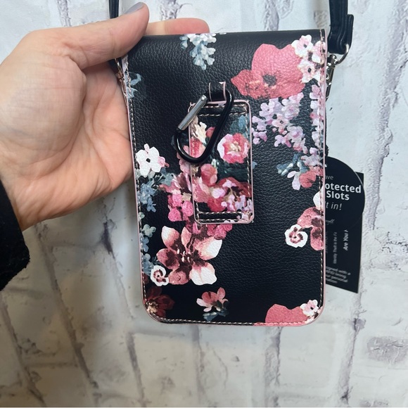 New K.Carroll crossbody - travel - Rfid protected - Picture 2 of 10